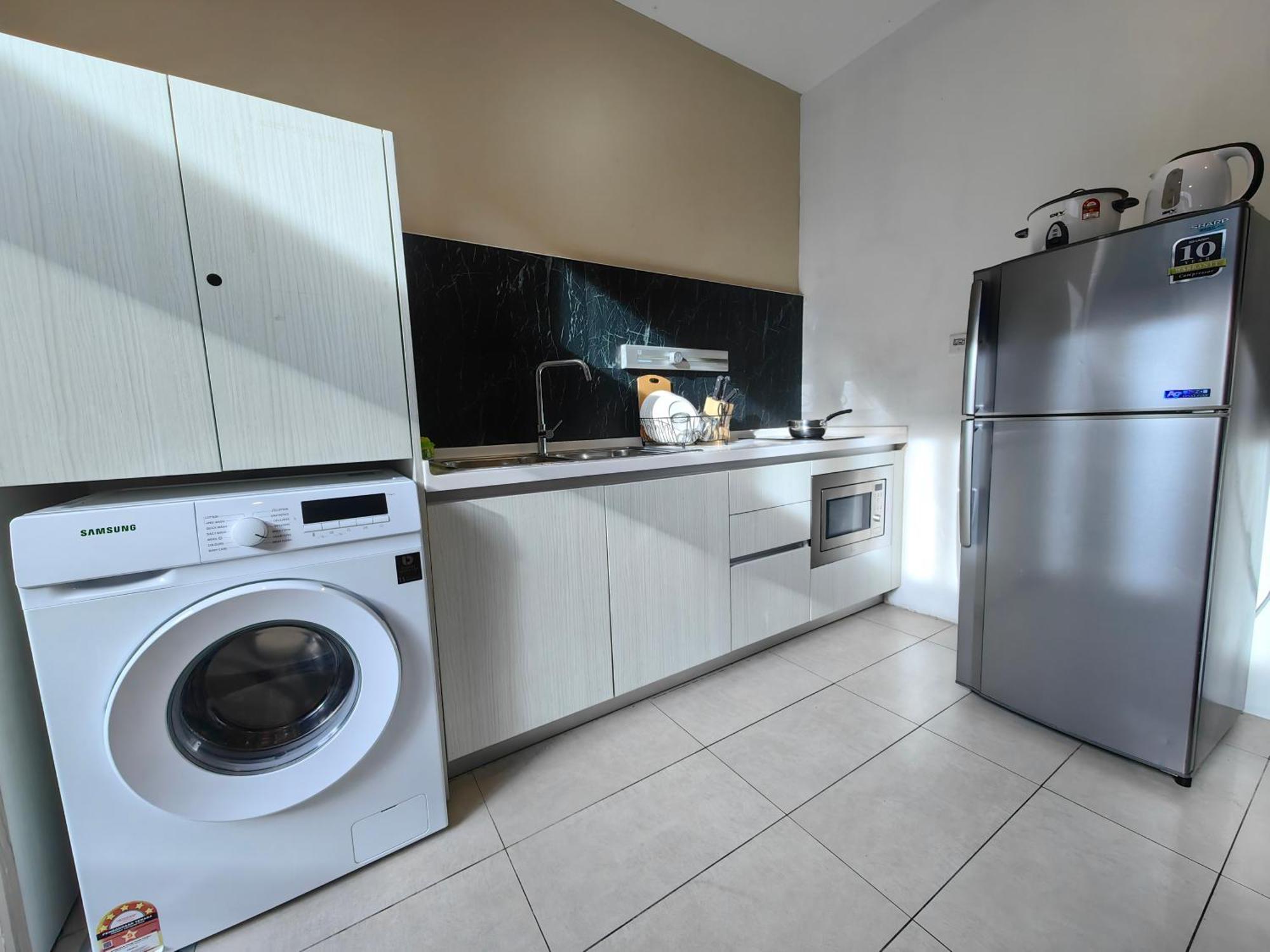 Beside Imago City Centre Soho Private Room By Wj Homestay Kota Kinabalu Extérieur photo